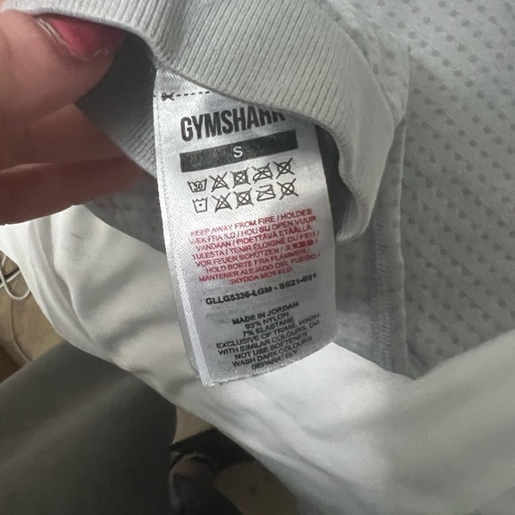 Women's Gymshark Light Gray Seamless Cropped Athletic Leggings Pants sz S - Picture 4 of 12